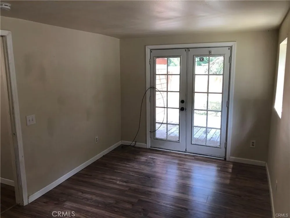 29228 Hook Creek Cedar Glen, CA 92321