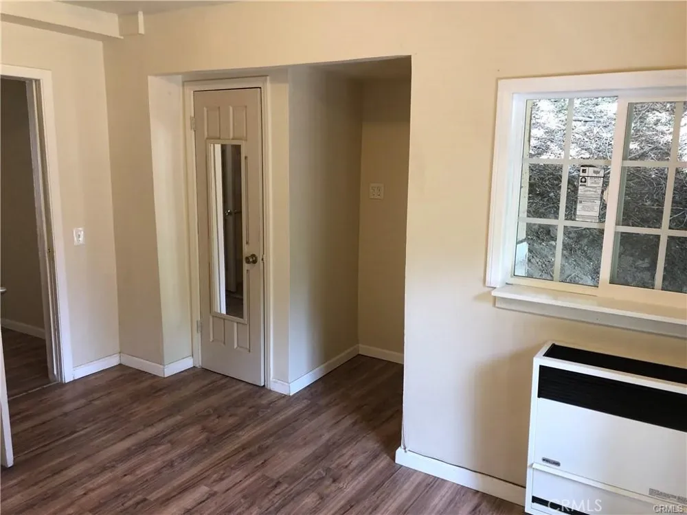 29228 Hook Creek Cedar Glen, CA 92321
