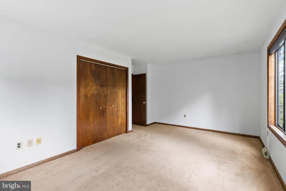 783 SONNE DRIVE Annapolis, MD 21401