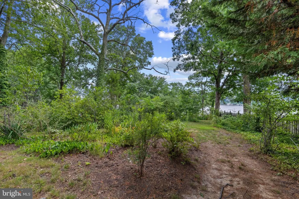 783 SONNE DRIVE Annapolis, MD 21401