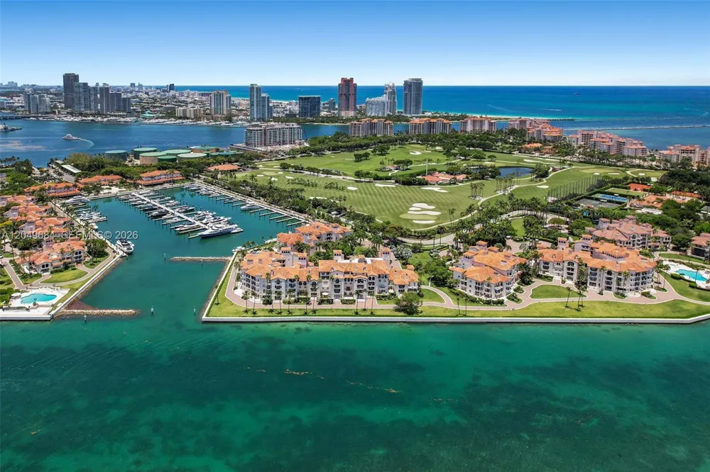 2432 Fisher Island Dr #5302 Miami Beach, FL 33109