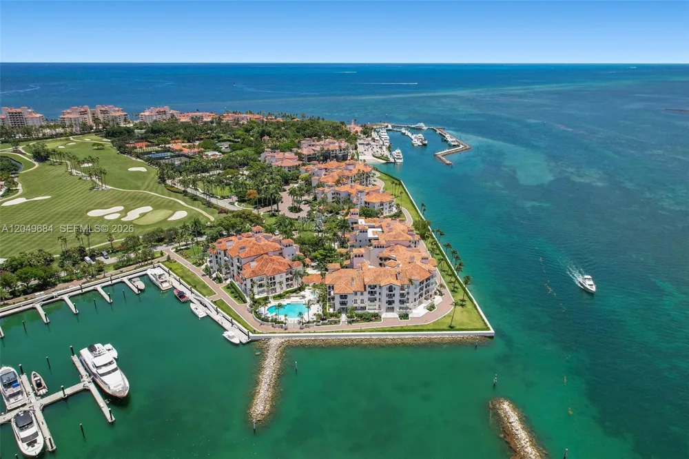 2432 Fisher Island Dr #5302 Miami Beach, FL 33109