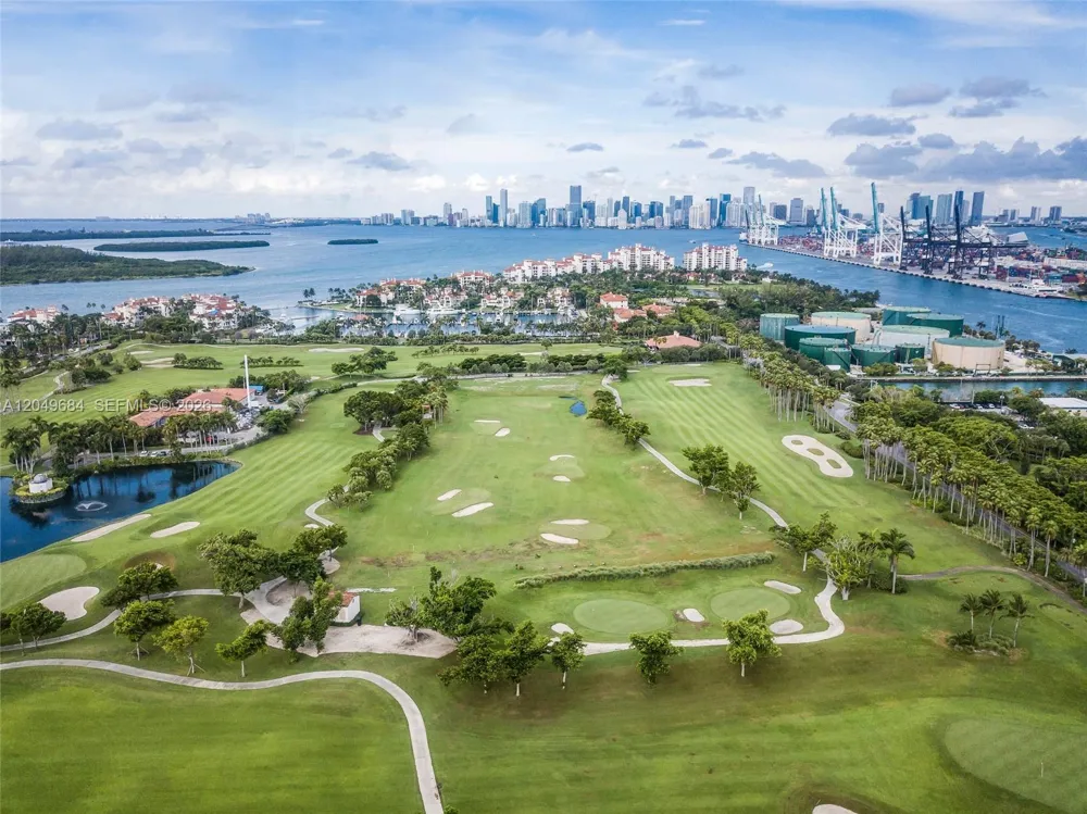 2432 Fisher Island Dr #5302 Miami Beach, FL 33109