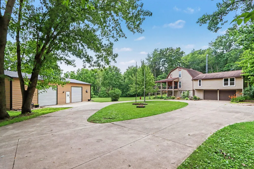 55942 Day Road Marcellus, MI 49067