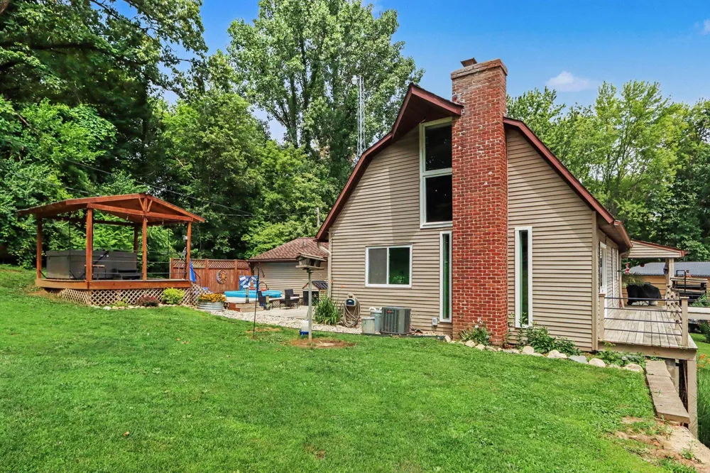 55942 Day Road Marcellus, MI 49067