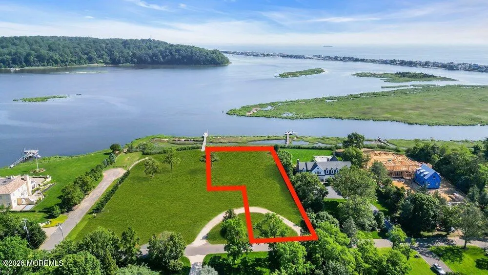 3 Black Point Horseshoe #LAND Rumson, NJ 07760