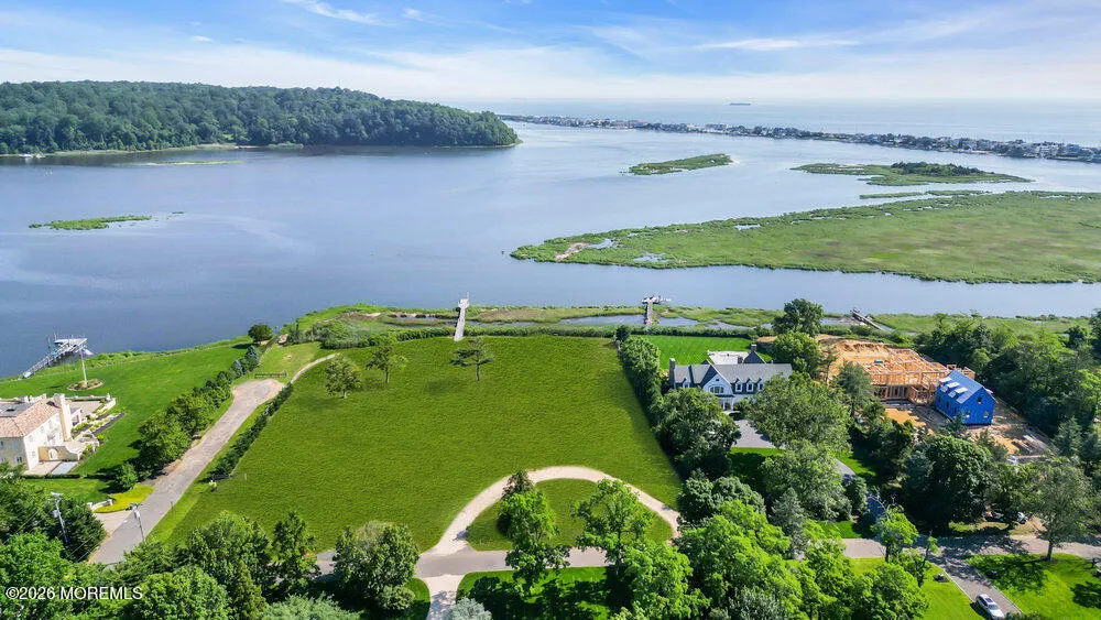 3 Black Point Horseshoe #LAND Rumson, NJ 07760