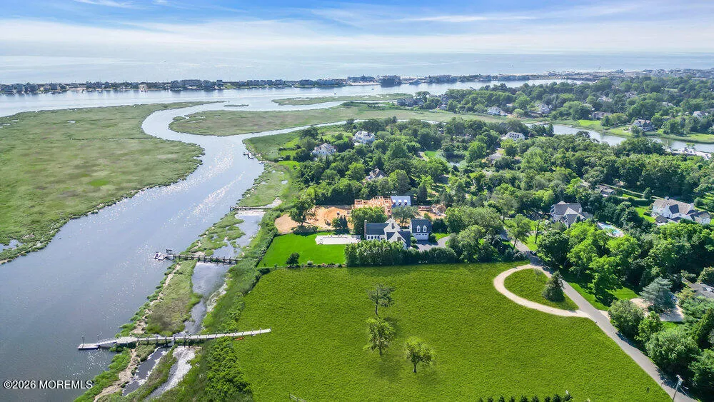 3 Black Point Horseshoe #LAND Rumson, NJ 07760