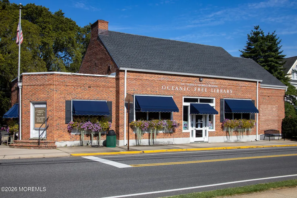3 Black Point Horseshoe #LAND Rumson, NJ 07760
