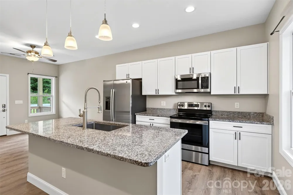 88 Walker Street Black Mountain, NC 28711