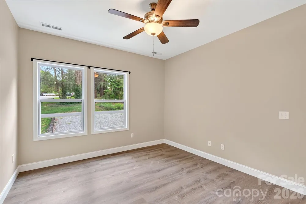 88 Walker Street Black Mountain, NC 28711