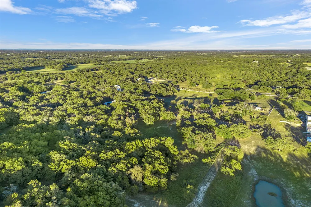 199 Cheyenne Trail Springtown, TX 76082