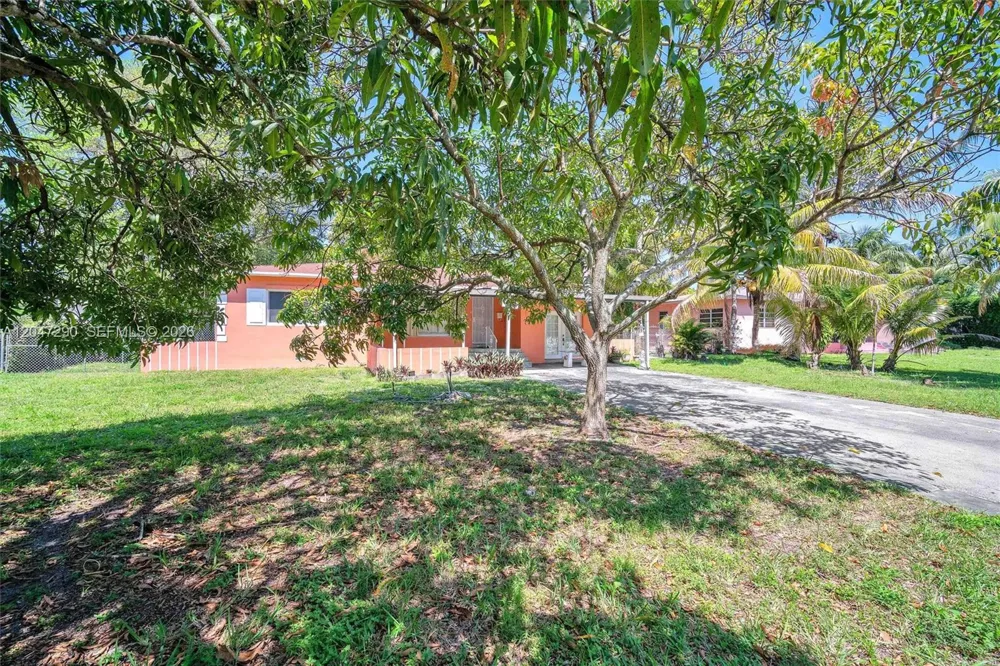 13140 Miami Ave #1 Miami, FL 33168