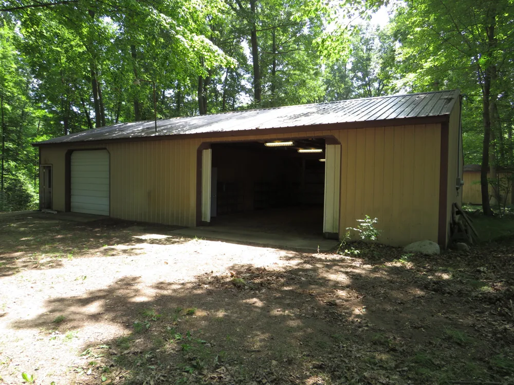 11000 Vickeryville Road Edmore, MI 48829