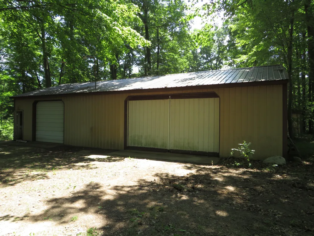 11000 Vickeryville Road Edmore, MI 48829