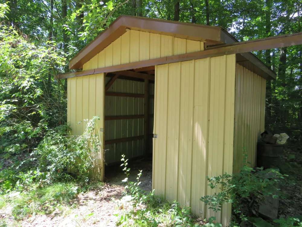 11000 Vickeryville Road Edmore, MI 48829