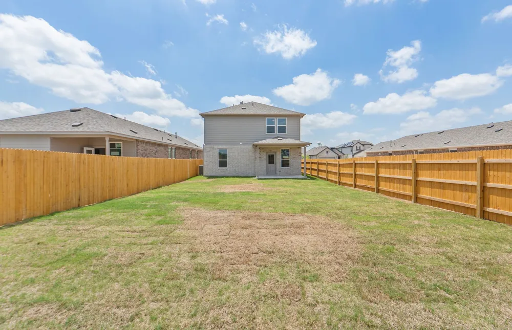 323 Bridge Deck Loop Kyle, TX 78640
