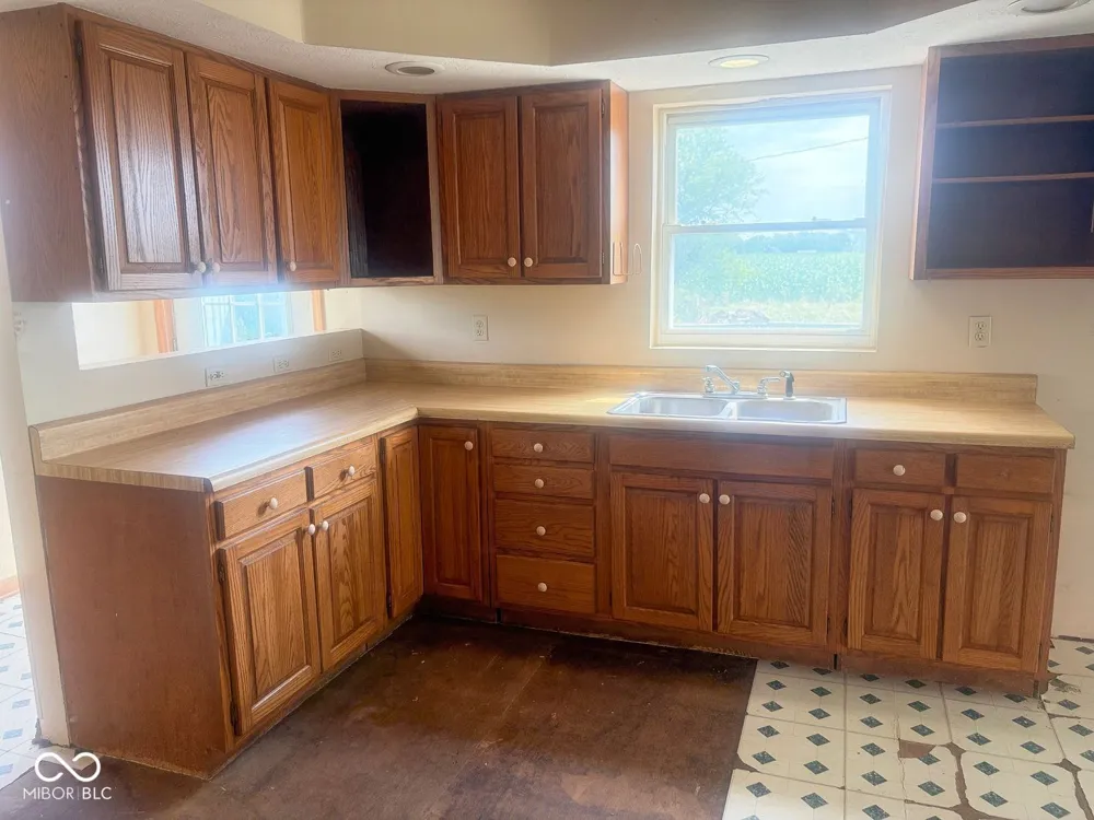 3602 E 1100 ROAD S Flat Rock, IN 47234