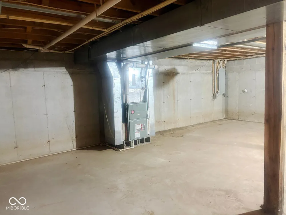 3602 E 1100 ROAD S Flat Rock, IN 47234