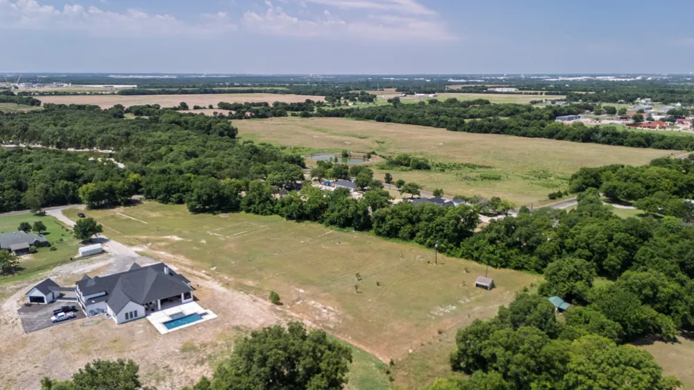 2895 County Road 341 McKinney, TX 75071