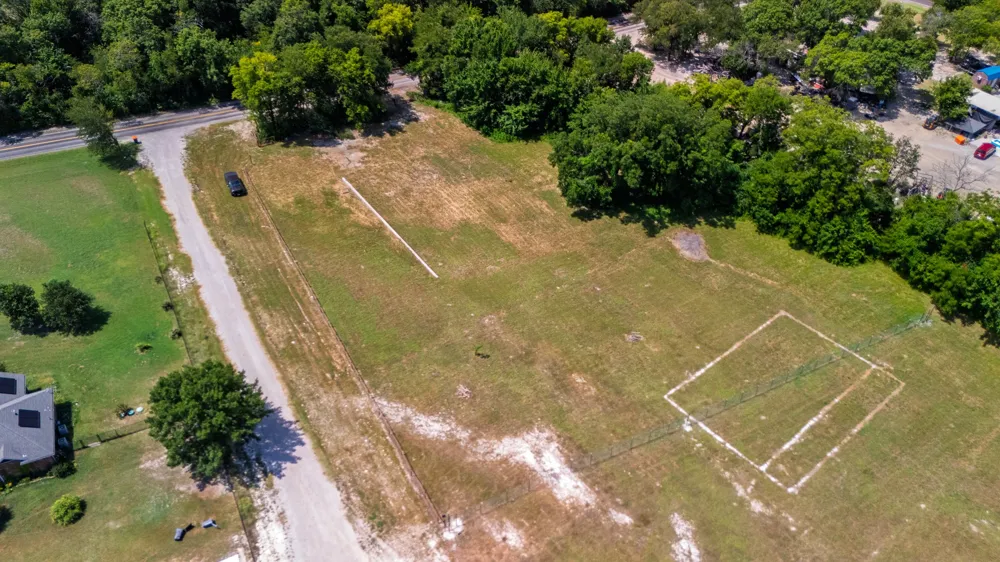 2895 County Road 341 McKinney, TX 75071