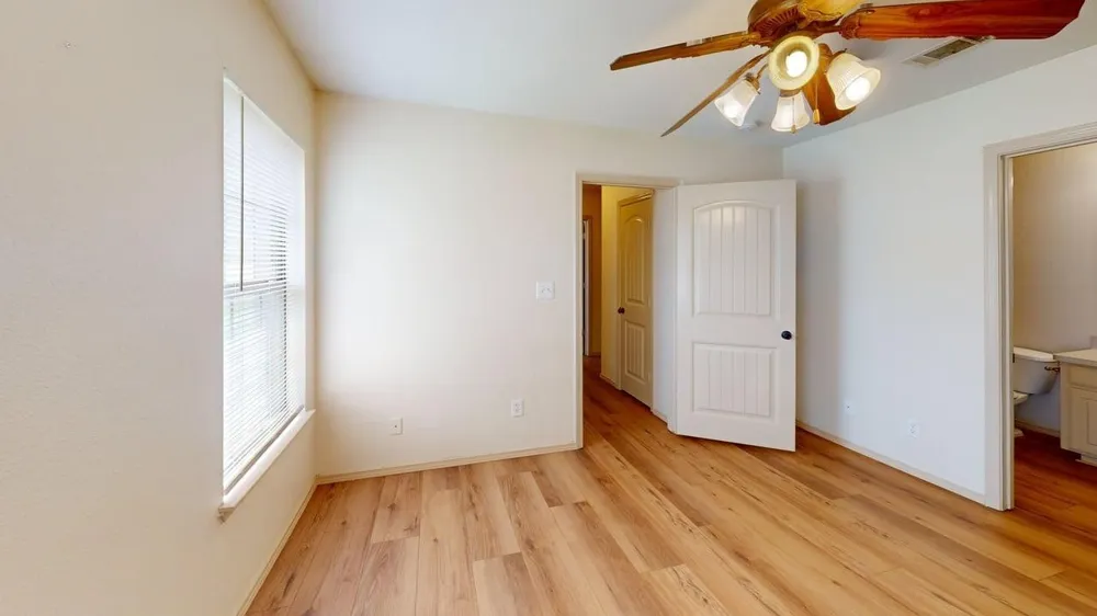 2335 Elm Street Denton, TX 76201