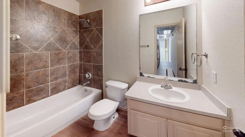 2335 Elm Street Denton, TX 76201