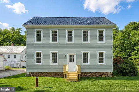 13 MAUL AVENUE