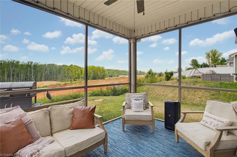 1837 Ridge Creek Drive Kernersville, NC 27284