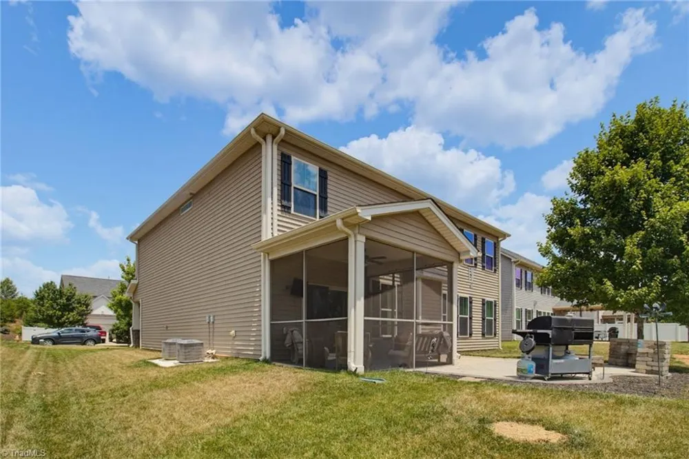 1837 Ridge Creek Drive Kernersville, NC 27284