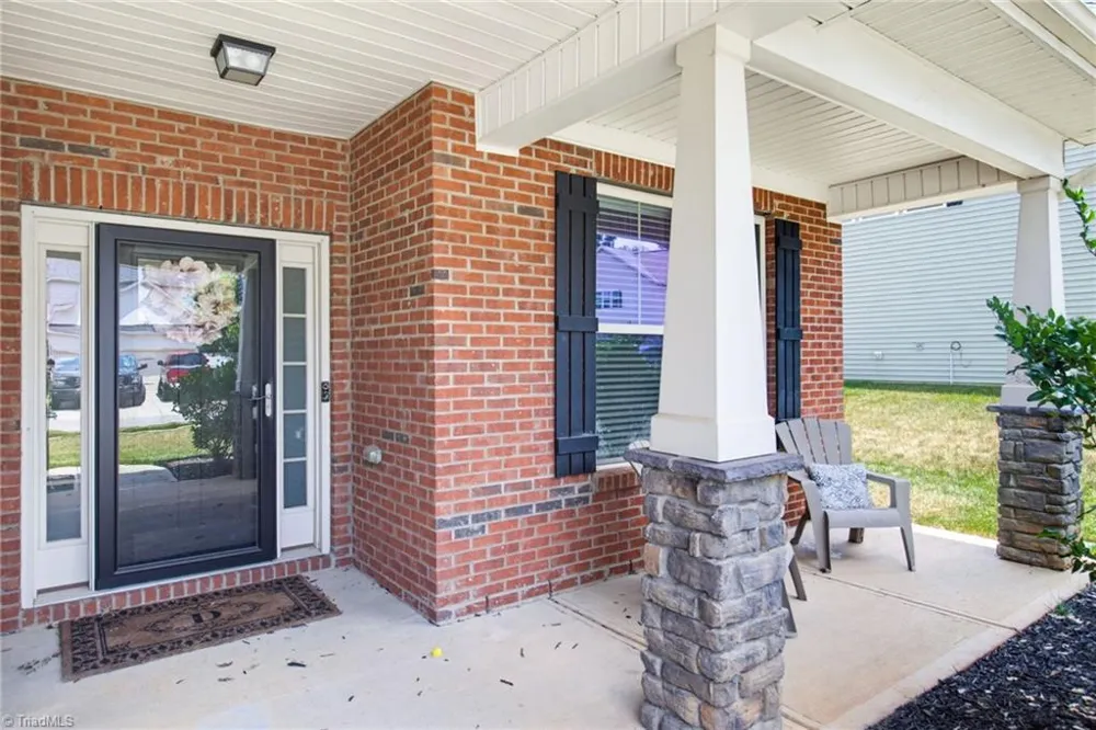 1837 Ridge Creek Drive Kernersville, NC 27284