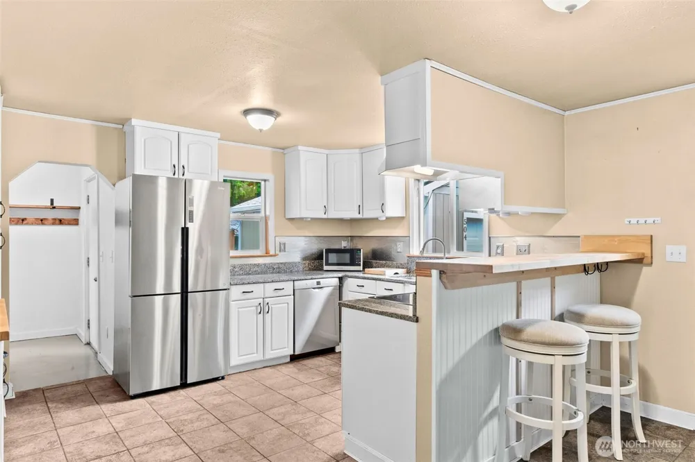 504 G STREET SW Tumwater, WA 98512
