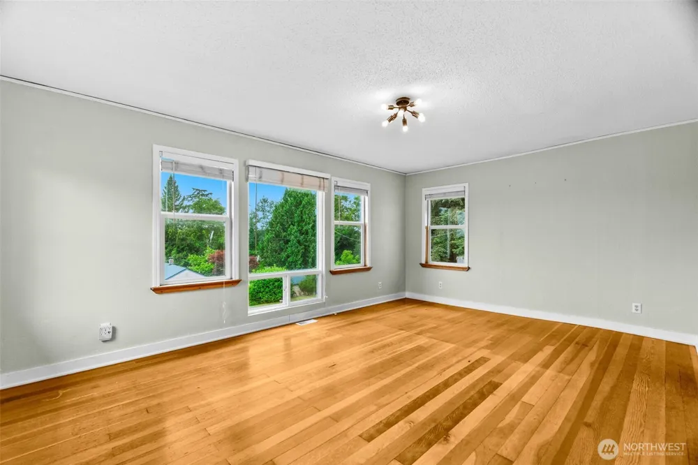 504 G STREET SW Tumwater, WA 98512
