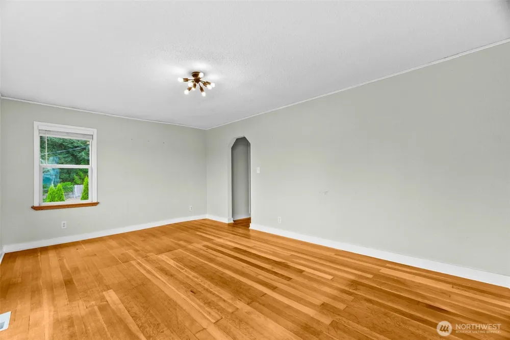 504 G STREET SW Tumwater, WA 98512