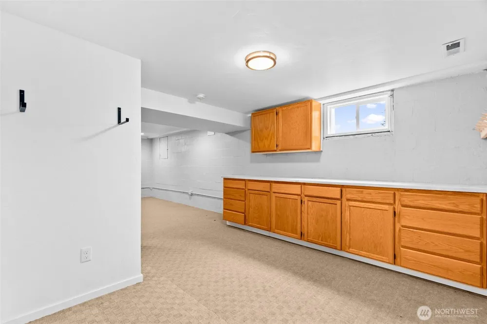 504 G STREET SW Tumwater, WA 98512