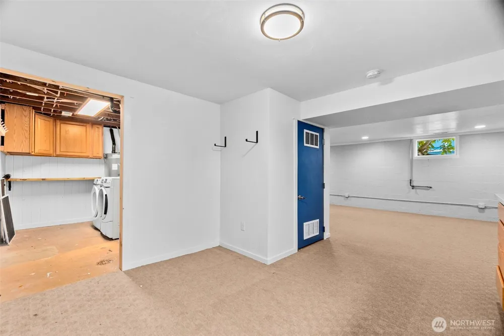 504 G STREET SW Tumwater, WA 98512
