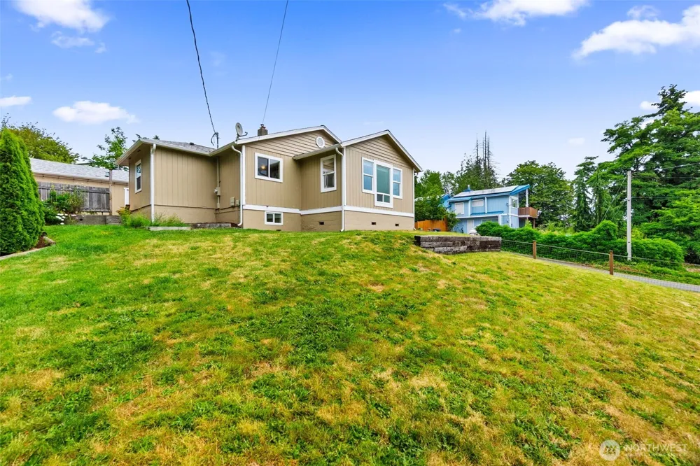 504 G STREET SW Tumwater, WA 98512