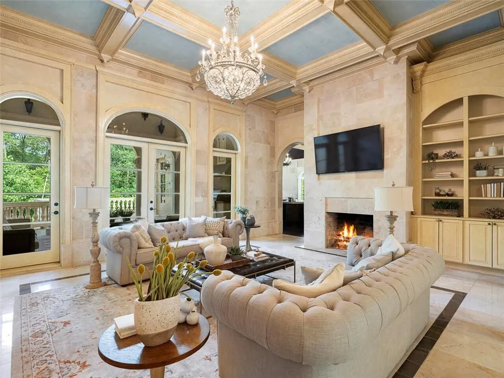 6420 Riverside Drive NW Sandy Springs, GA 30328
