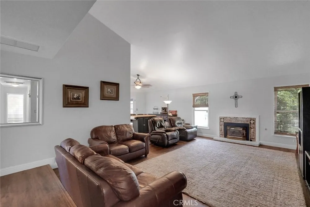 317 Circle Chowchilla, CA 93610