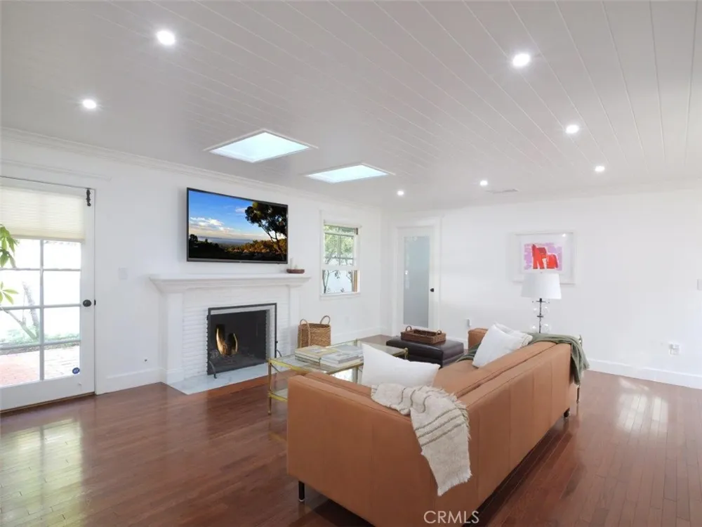 300 Via Alcance Palos Verdes Estates, CA 90274