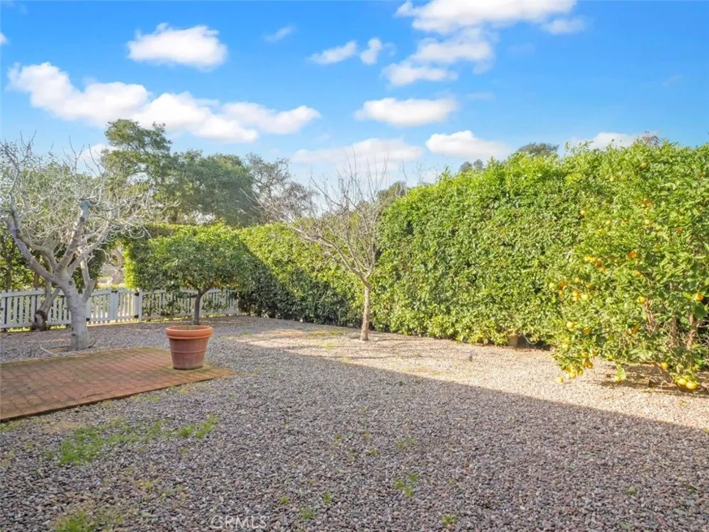 300 Via Alcance Palos Verdes Estates, CA 90274