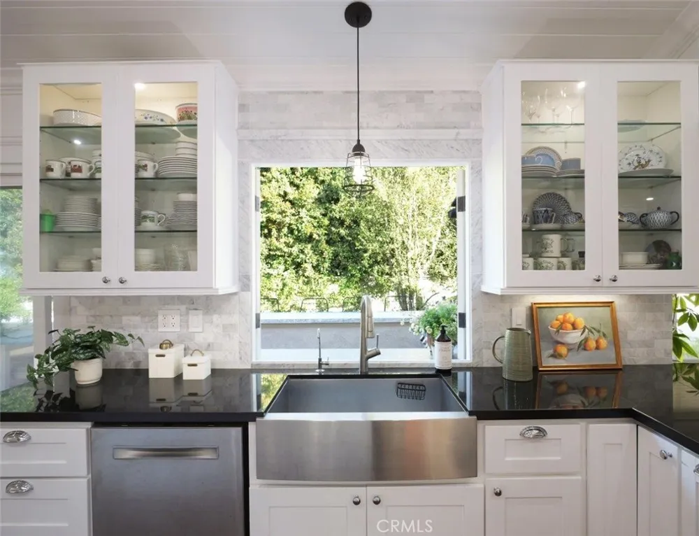 300 Via Alcance Palos Verdes Estates, CA 90274