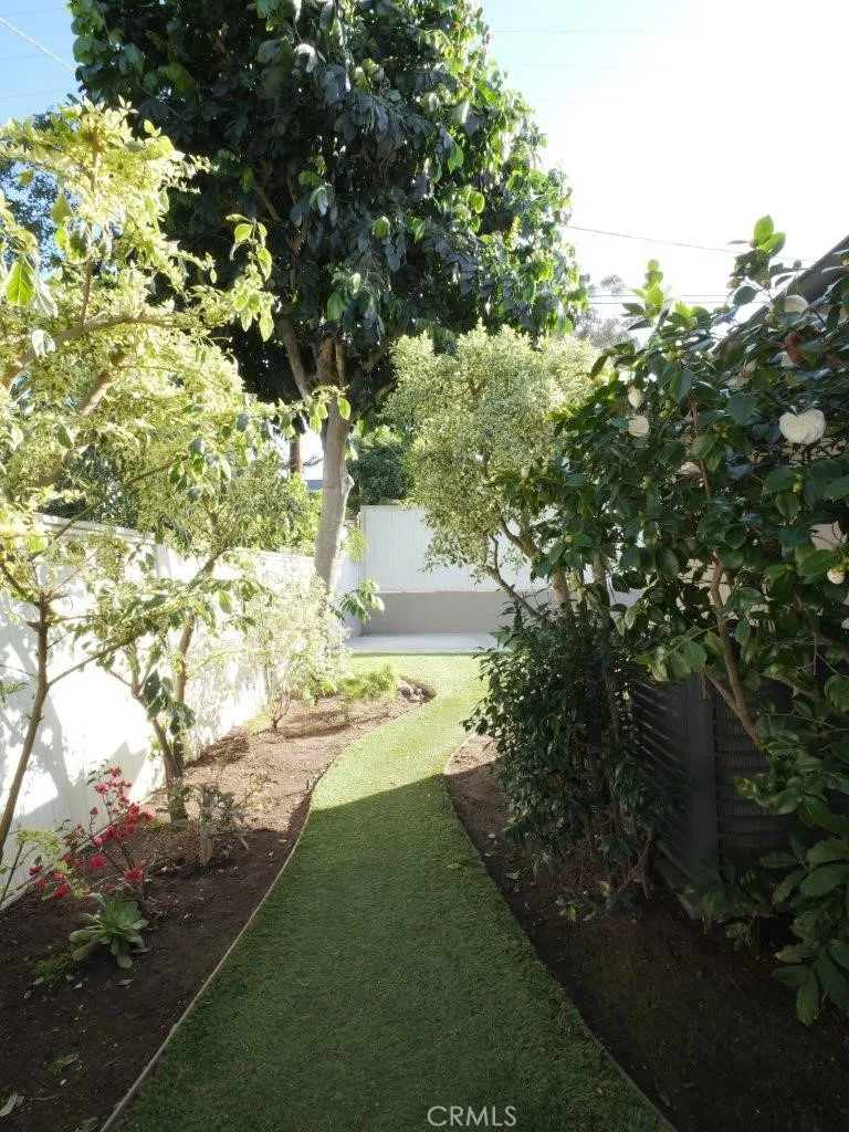 300 Via Alcance Palos Verdes Estates, CA 90274