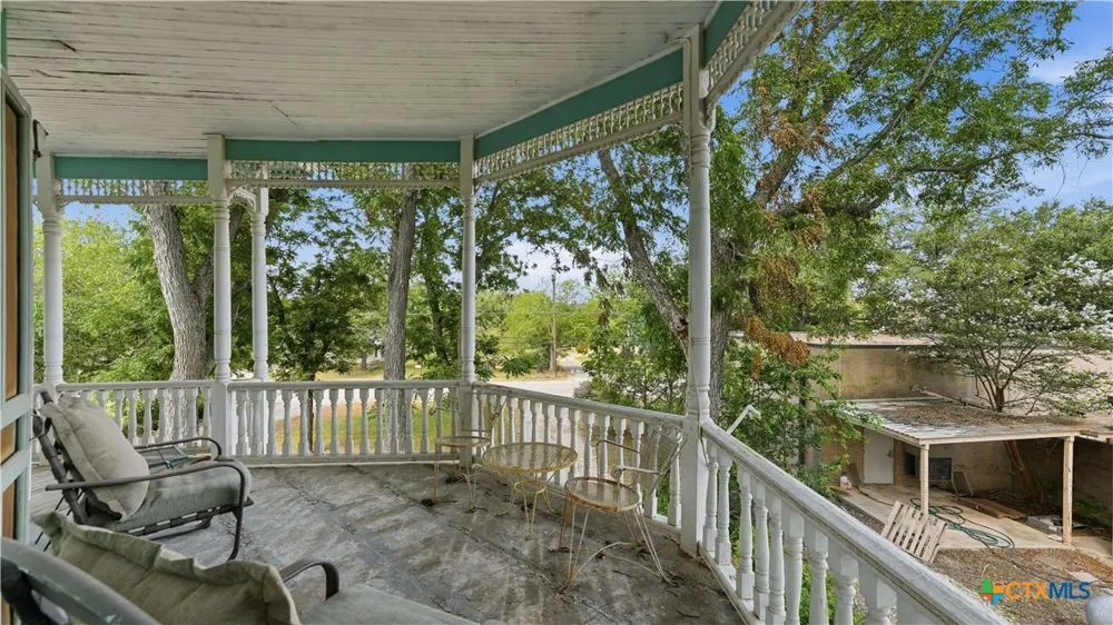 503 Main Street Martindale, TX 78655