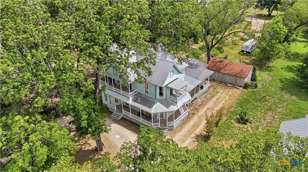 503 Main Street Martindale, TX 78655