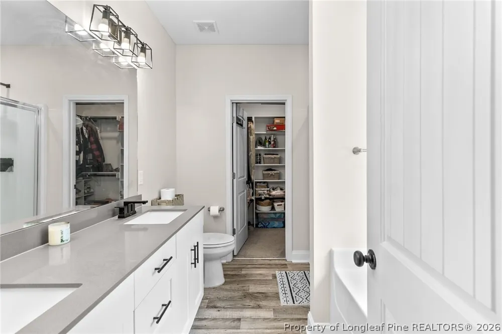 5834 James Allen Lane Stedman, NC 28391