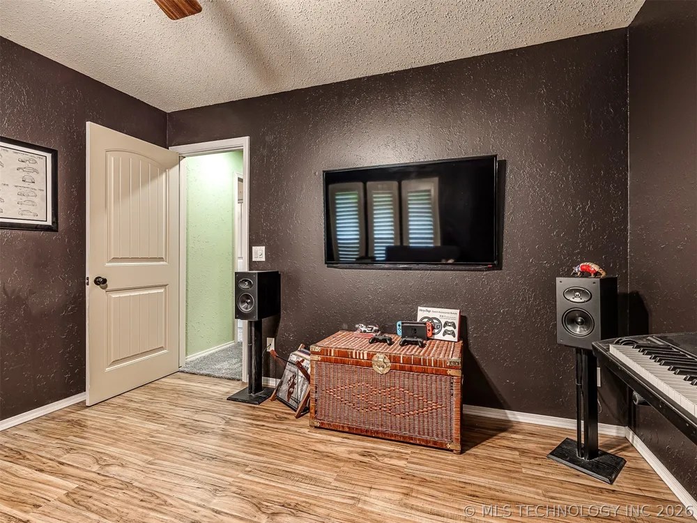 7415 E 70th Street Tulsa, OK 74133