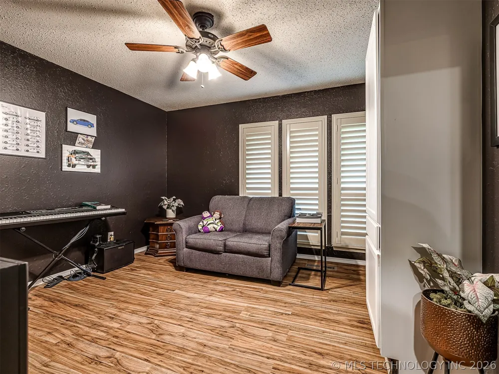 7415 E 70th Street Tulsa, OK 74133