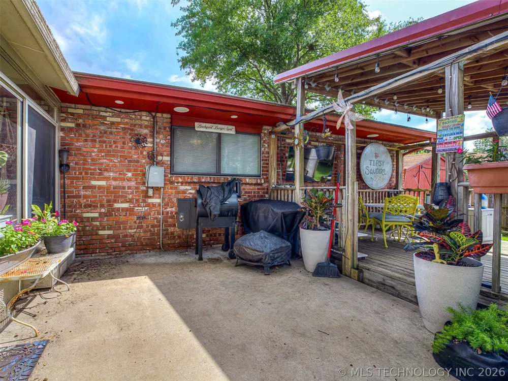 7415 E 70th Street Tulsa, OK 74133
