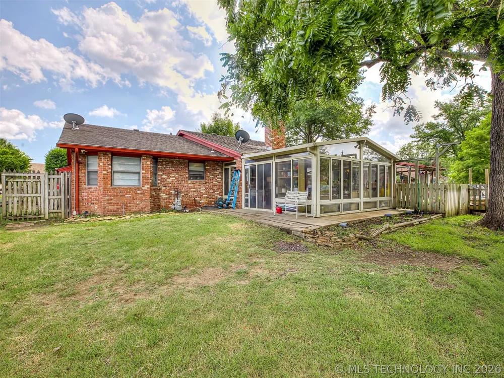 7415 E 70th Street Tulsa, OK 74133